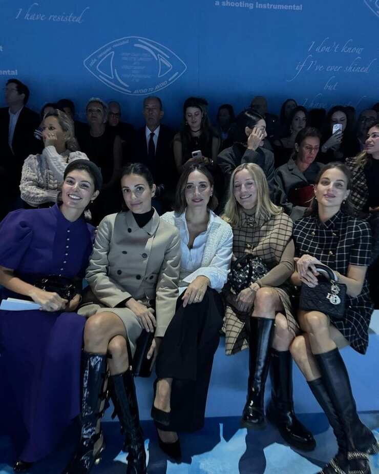 Moda y Aristocracia: Encuentro de Sassa de Osma, Tamara Falcó y Beatrice Borromeo en París