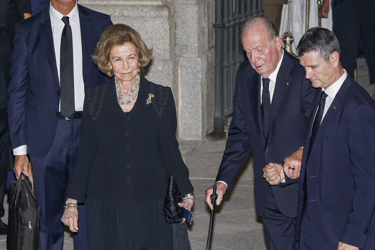 Juan Carlos desafía a Felipe y Letizia al apoyar a su nieta Victoria con declaraciones contradictorias