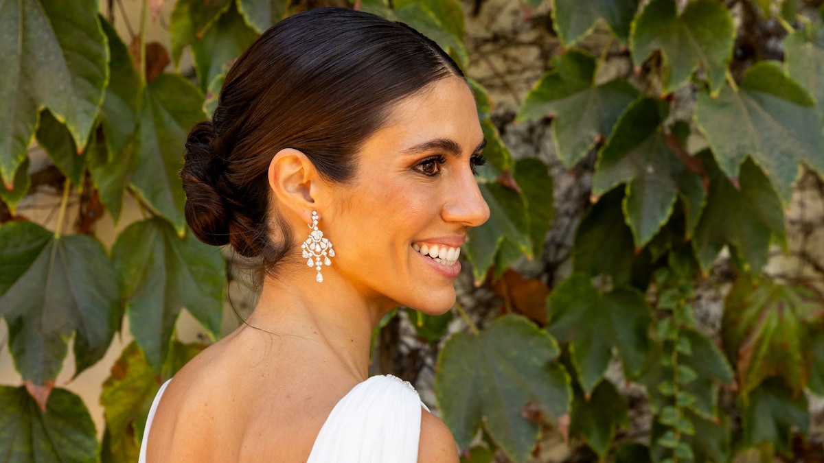 El deslumbrante look nupcial de Ana Cristina Portillo en su boda con Santiago Camacho