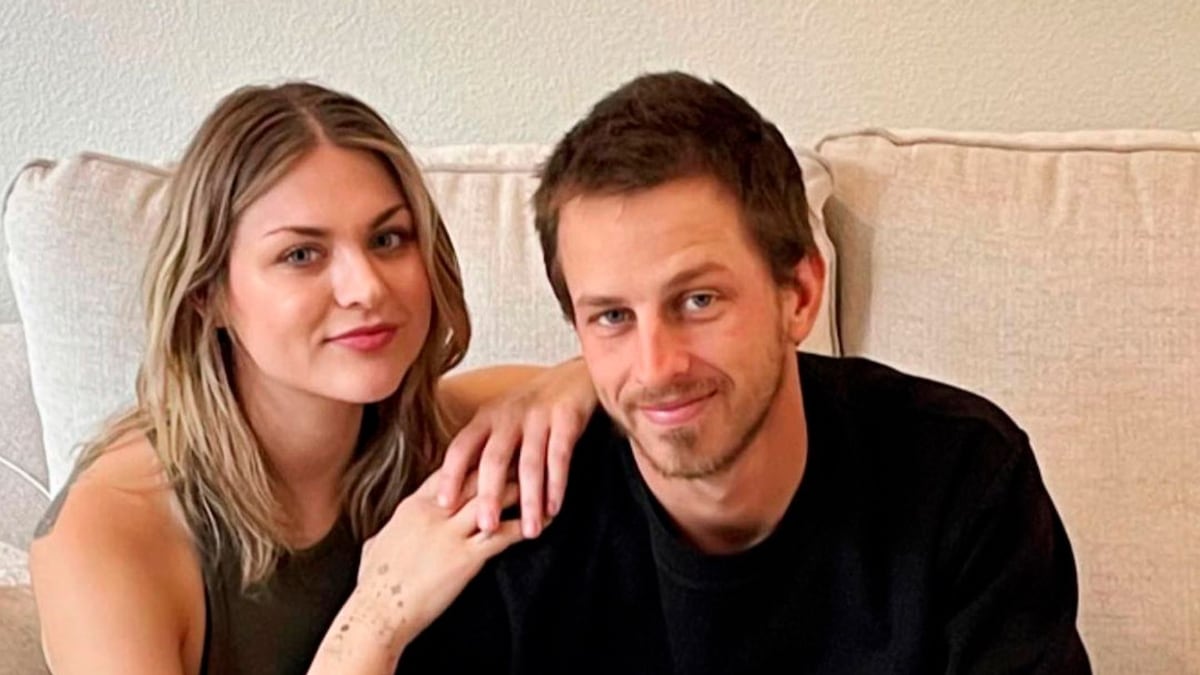 Frances Cobain celebra el nacimiento de su primer hijo, Ronin Walker Cobain Hawk