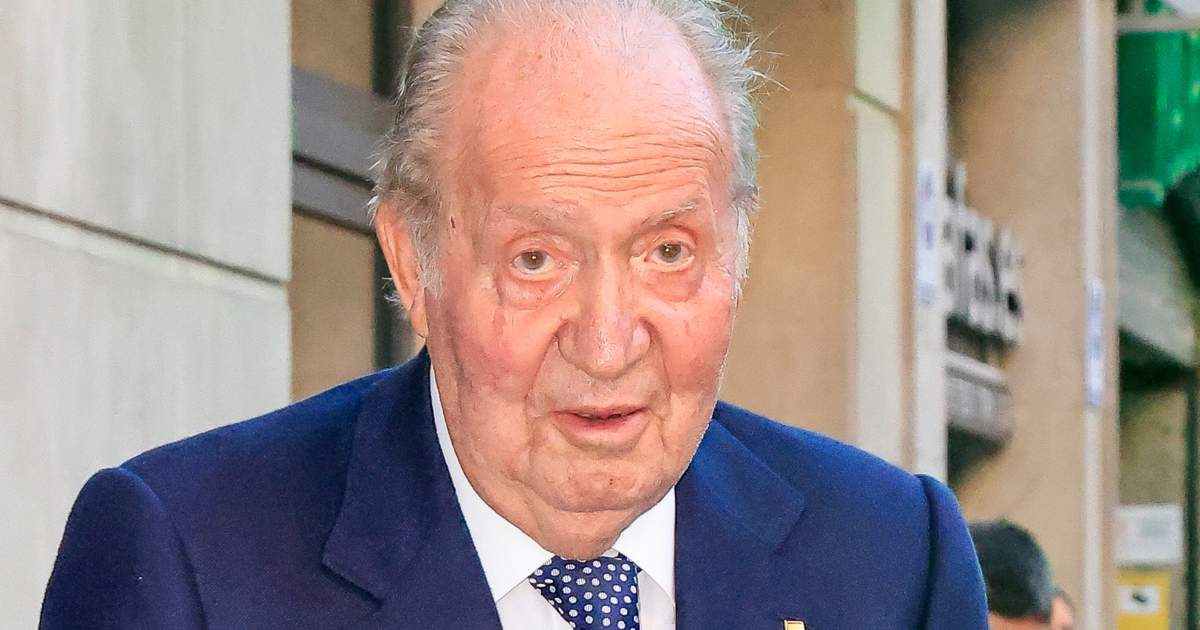 Juan Carlos I recibe premio en medio de controversias y escándalos en su popularidad decreciente