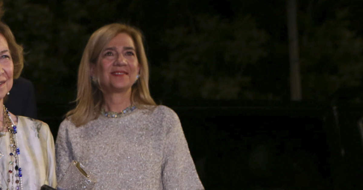 La infanta Cristina deslumbra en la preboda de Teodora de Grecia con su icónica falda verde