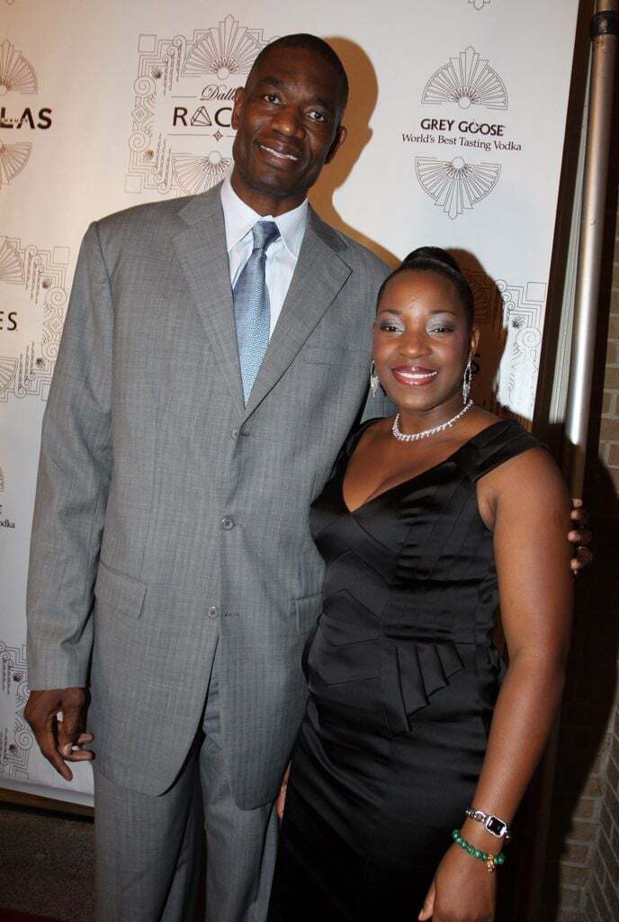 Dikembe Mutombo: leyenda de la NBA, padre de siete hijos y defensor del humanitarismo