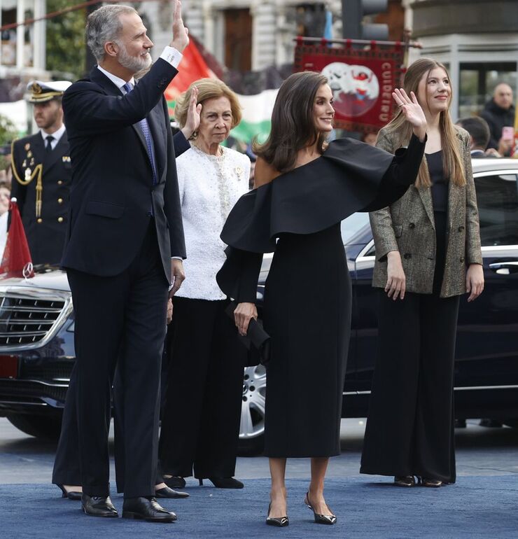 Boda de Ana Guerra y Víctor Elías: lugar especial, cantos emotivos y sorpresas para los invitados