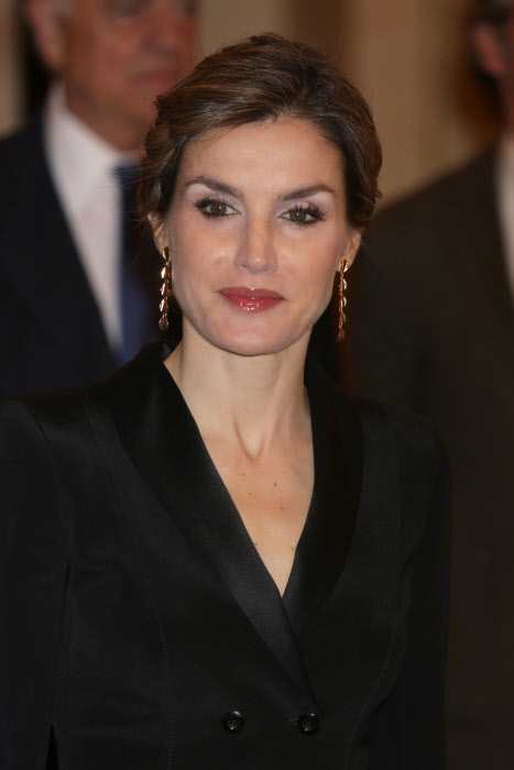 La reina Letizia deslumbra con looks icónicos en el Premio de Periodismo Francisco Cerecedo 2023