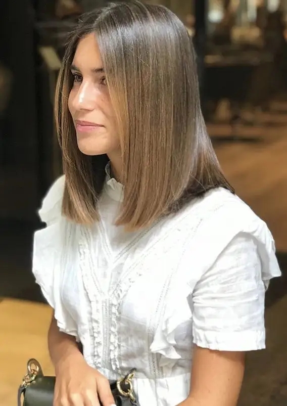 Tendencias en cortes de pelo media melena con capas para dar vida y frescura al cabello